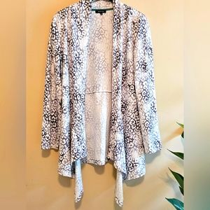 Women's Grey & White Cheetah Sweater - Great with Leggings